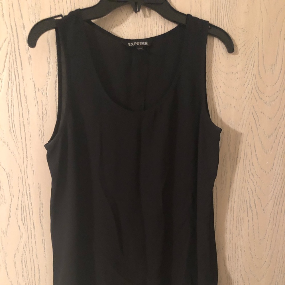 Express shirt size small